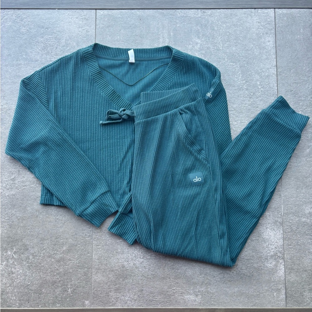 ALO Yoga Set